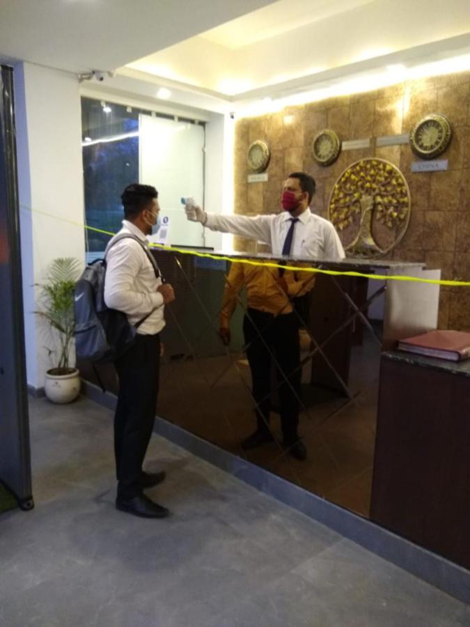 Airport Hotel Tashree New Delhi Ngoại thất bức ảnh