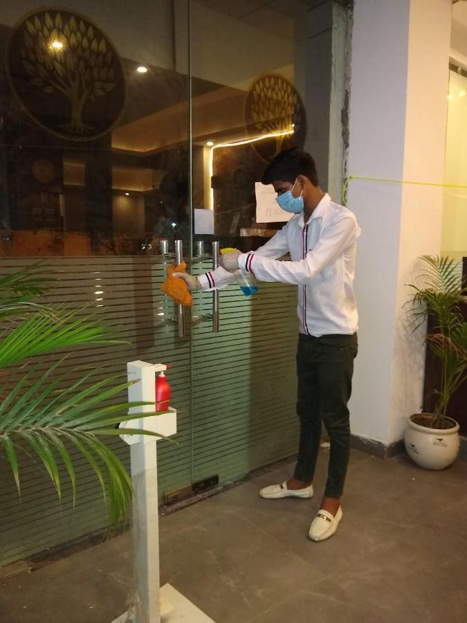 Airport Hotel Tashree New Delhi Ngoại thất bức ảnh
